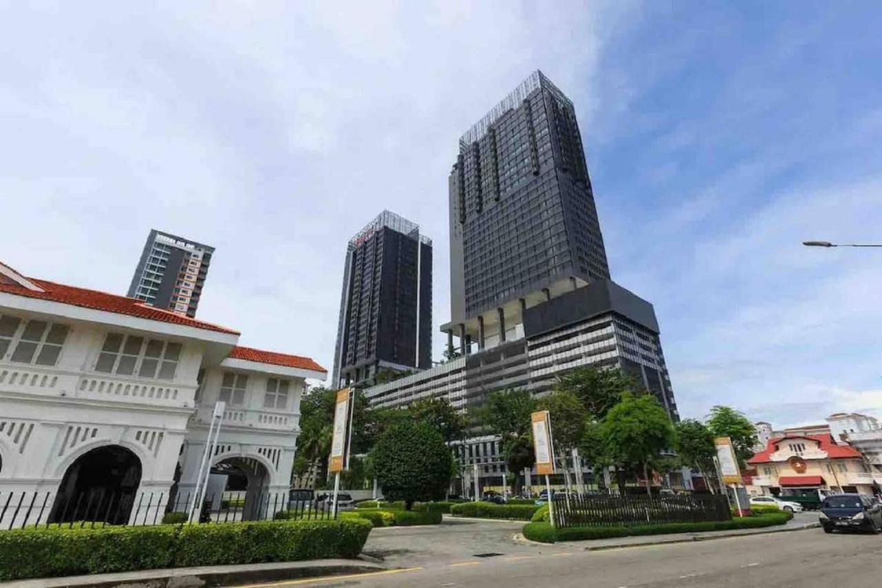 Tropicana 218 Macalister Netflix Unit By Blue Sky Holidays George Town Esterno foto