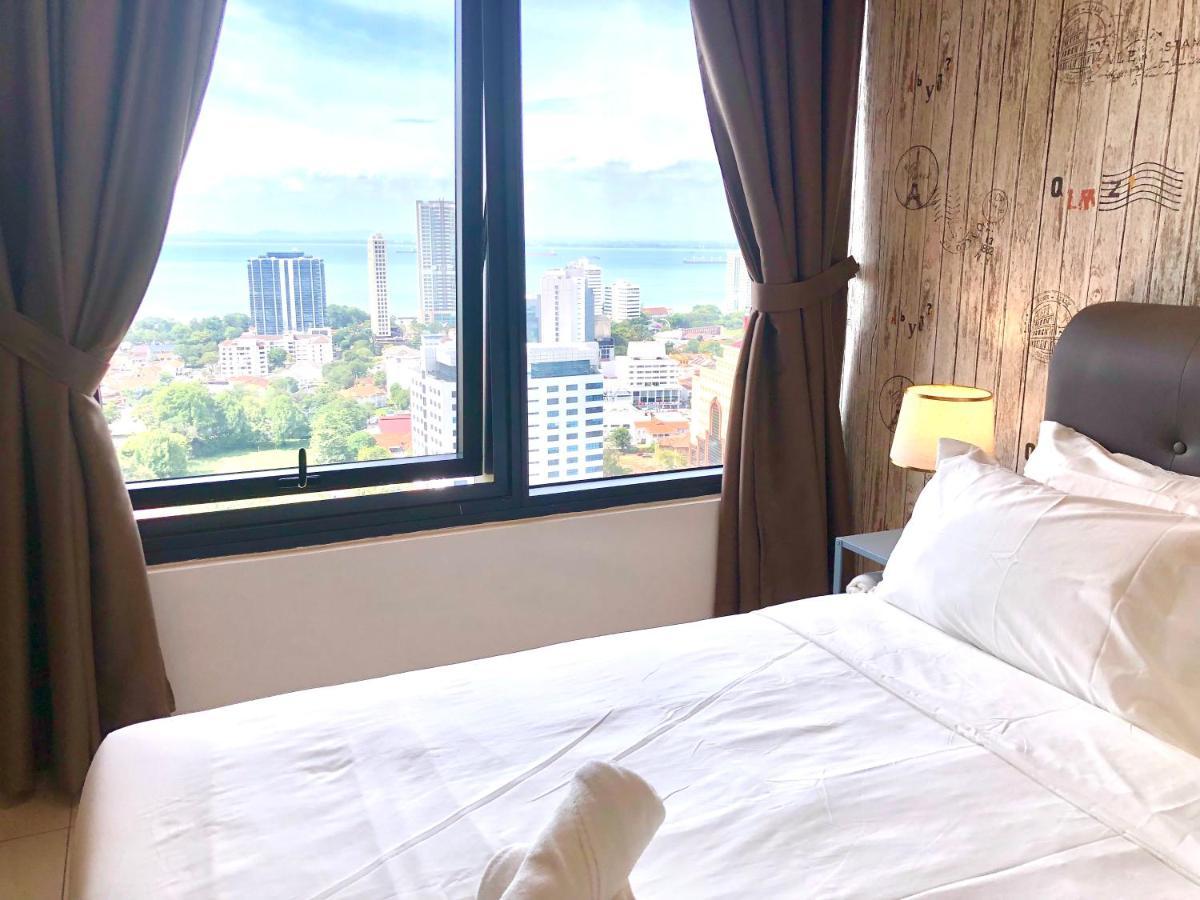 Tropicana 218 Macalister Netflix Unit By Blue Sky Holidays George Town Esterno foto