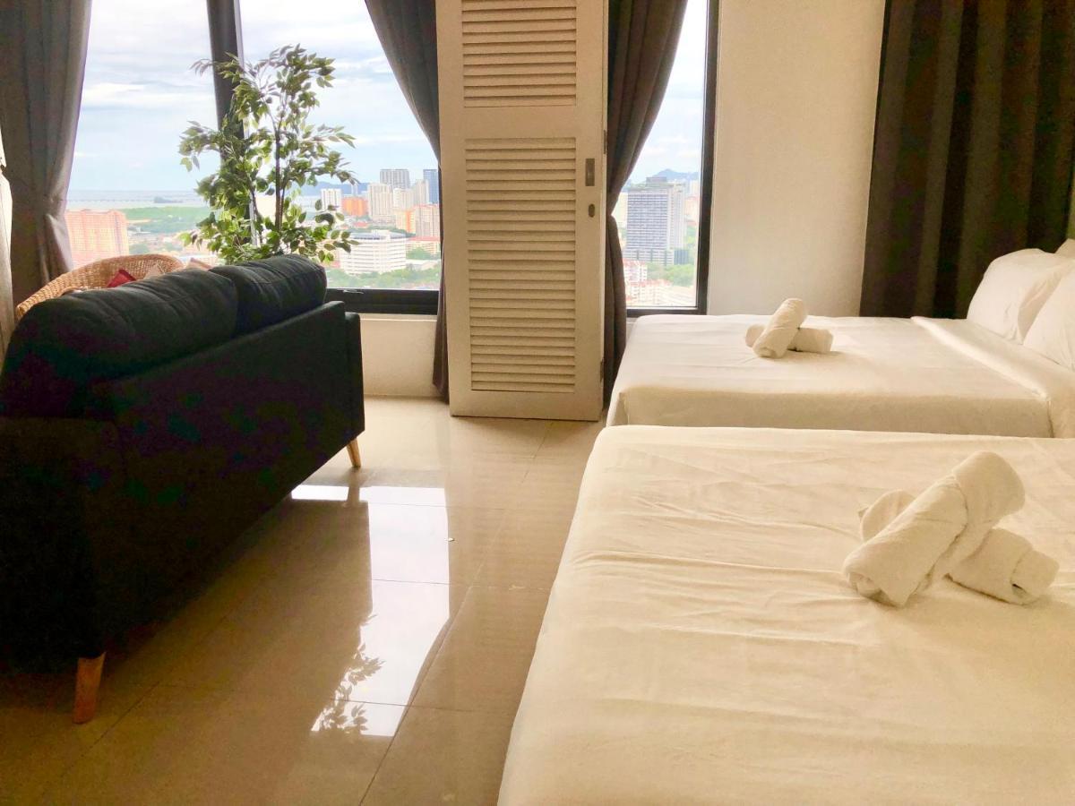 Tropicana 218 Macalister Netflix Unit By Blue Sky Holidays George Town Esterno foto