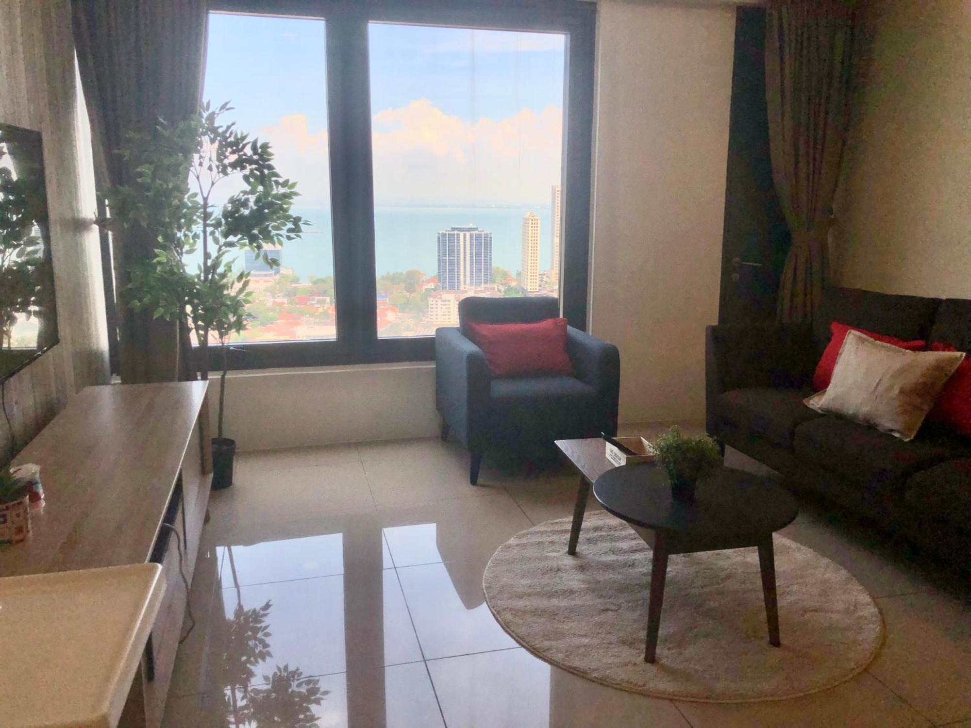 Tropicana 218 Macalister Netflix Unit By Blue Sky Holidays George Town Esterno foto